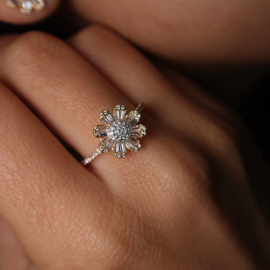 Sunflower Diamond Ring - Psylish