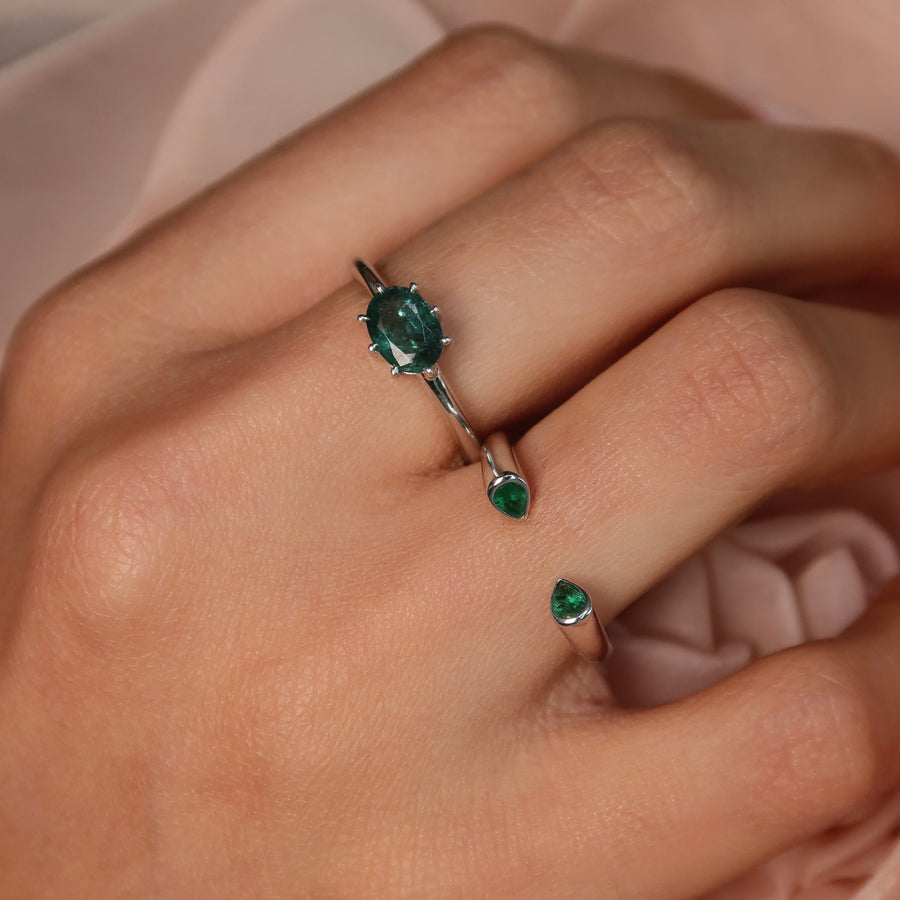 Oval Emerald Ring - Psylish