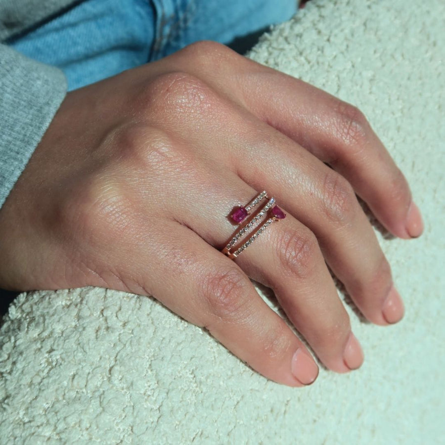 Ruby ring in rose gold