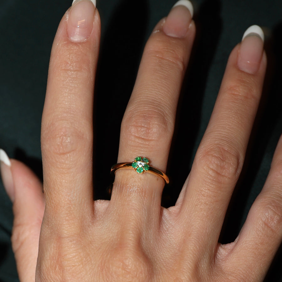 Blossom Emerald Ring - Psylish