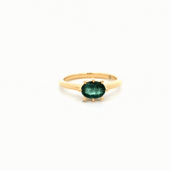 Sera Oval Emerald Ring