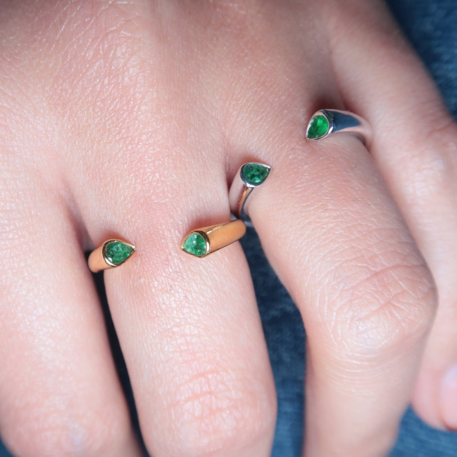 Isa Emerald Ring - Psylish