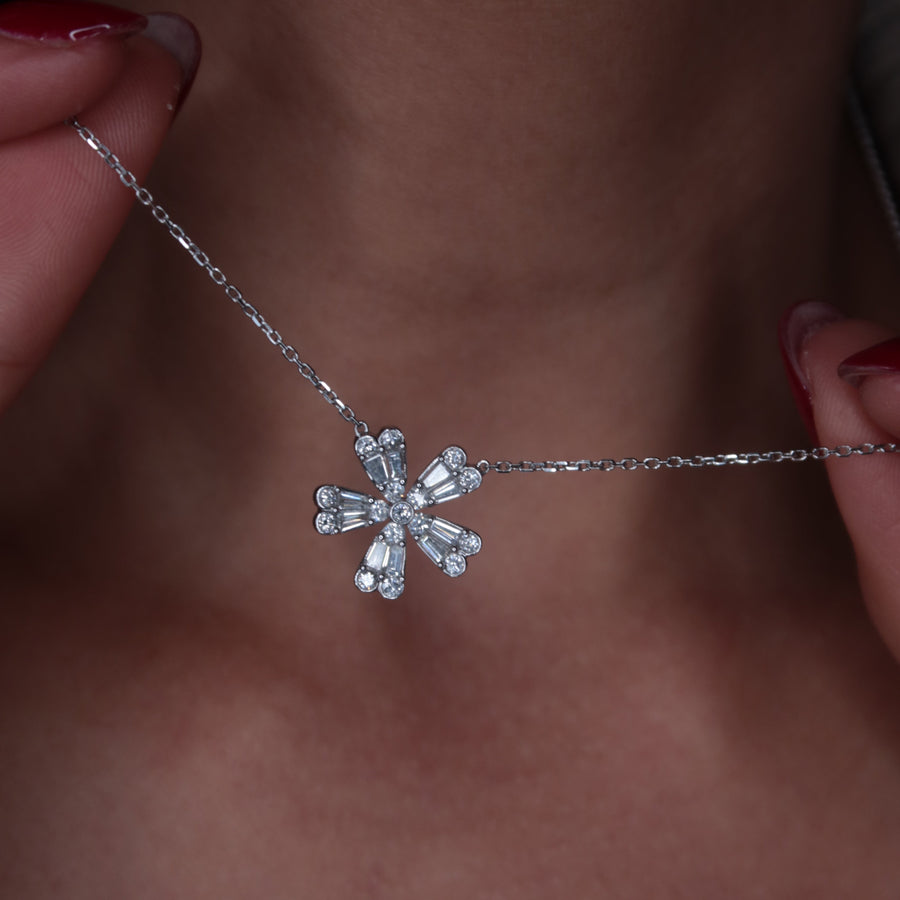 Lani Fleur Diamond Necklace - Psylish