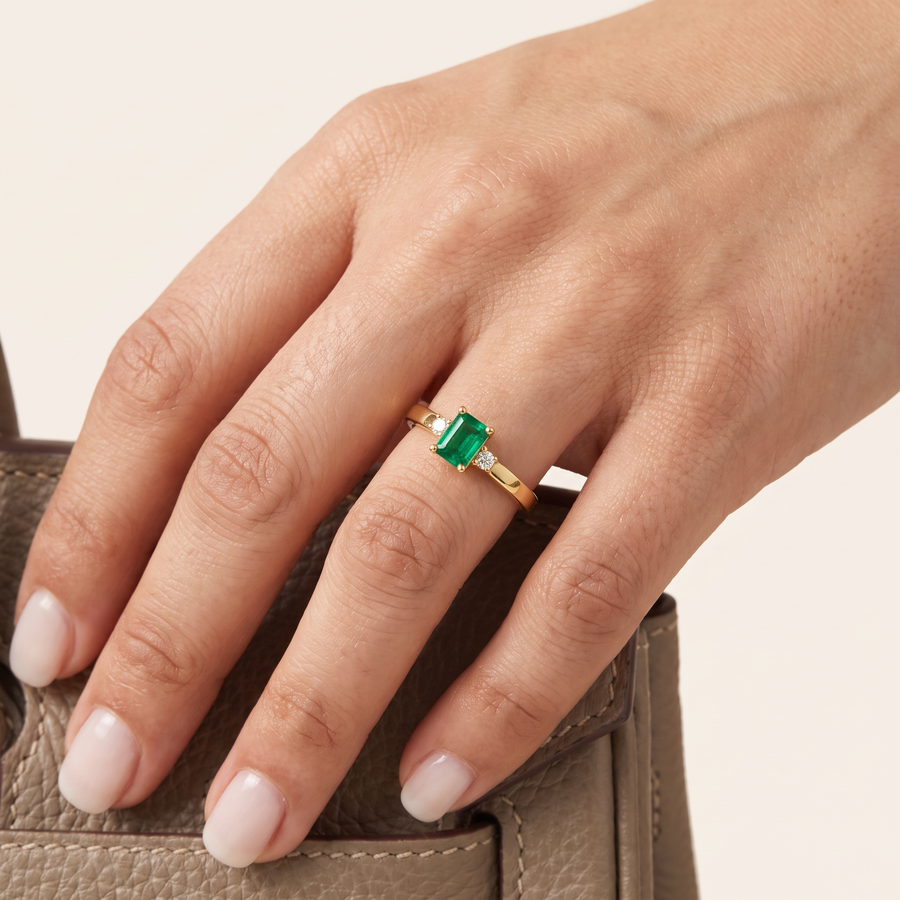 Lilo Natural Zambian Emerald Ring
