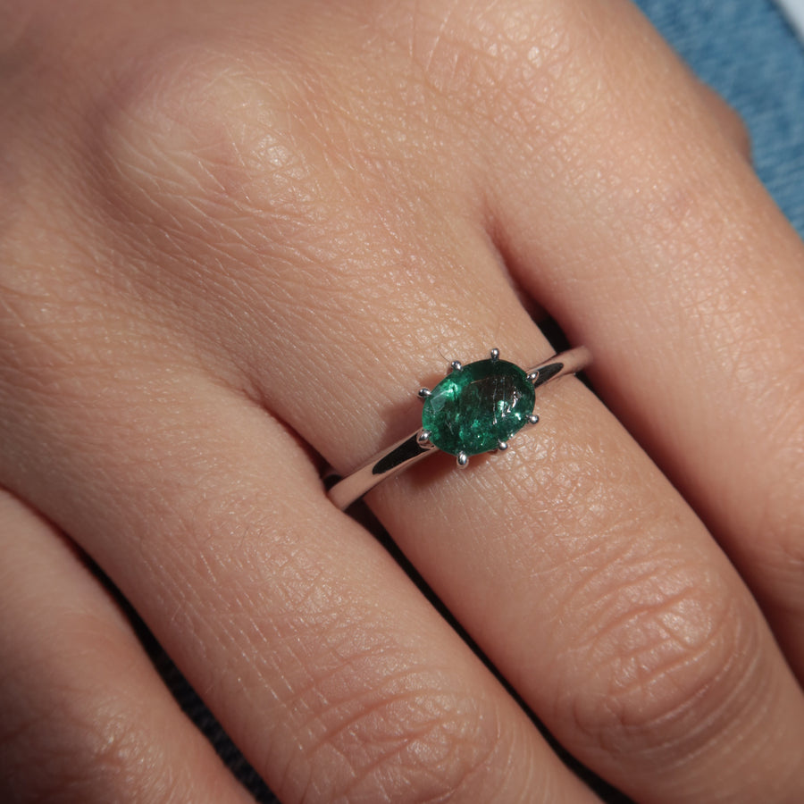 Oval Emerald Ring - Psylish