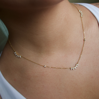 Three Crown Diamond Necklace - Psylish