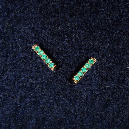 Linear Emerald Studs - Psylish