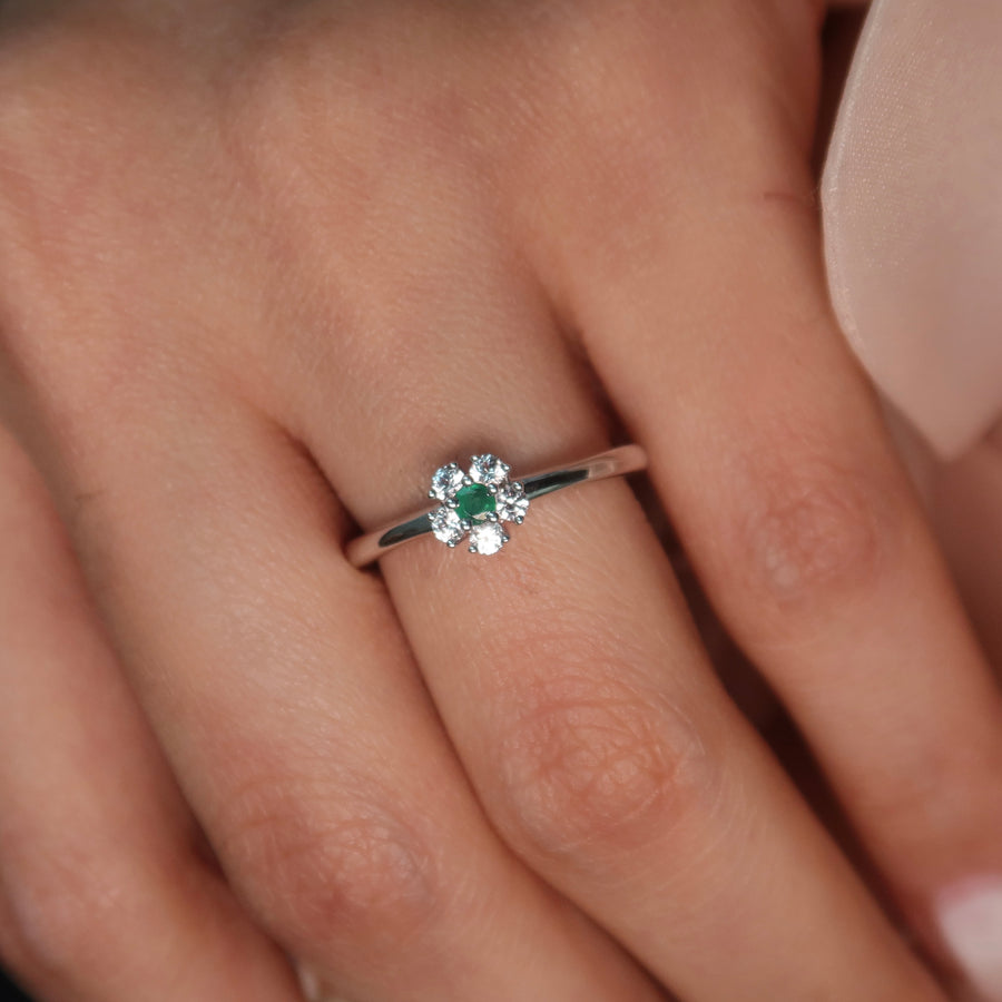 Blossom White Sapphire Ring - Psylish