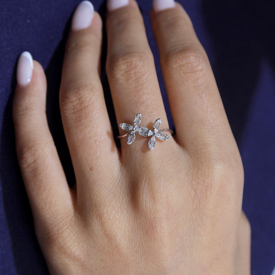 Chloris Diamond Ring