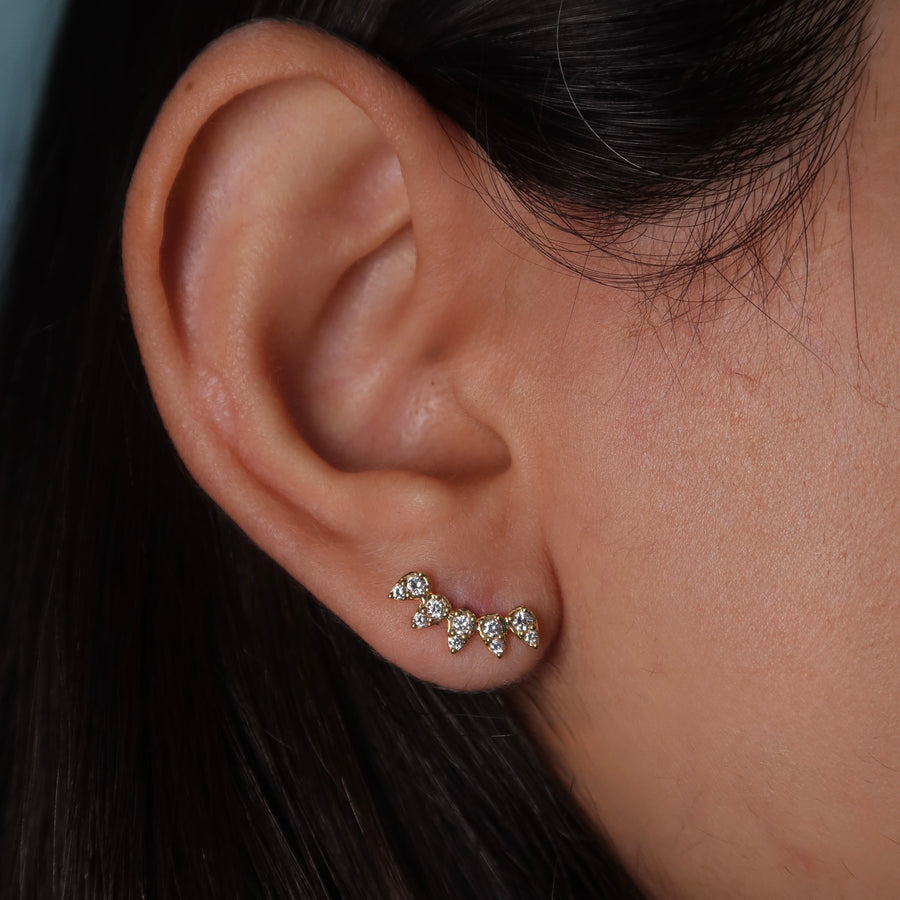 Crane Curve Diamond Stud Earrings - Psylish