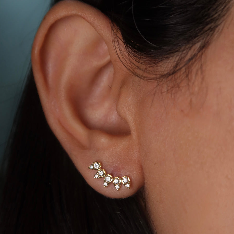 Crane Curve Diamond Stud Earrings - Psylish
