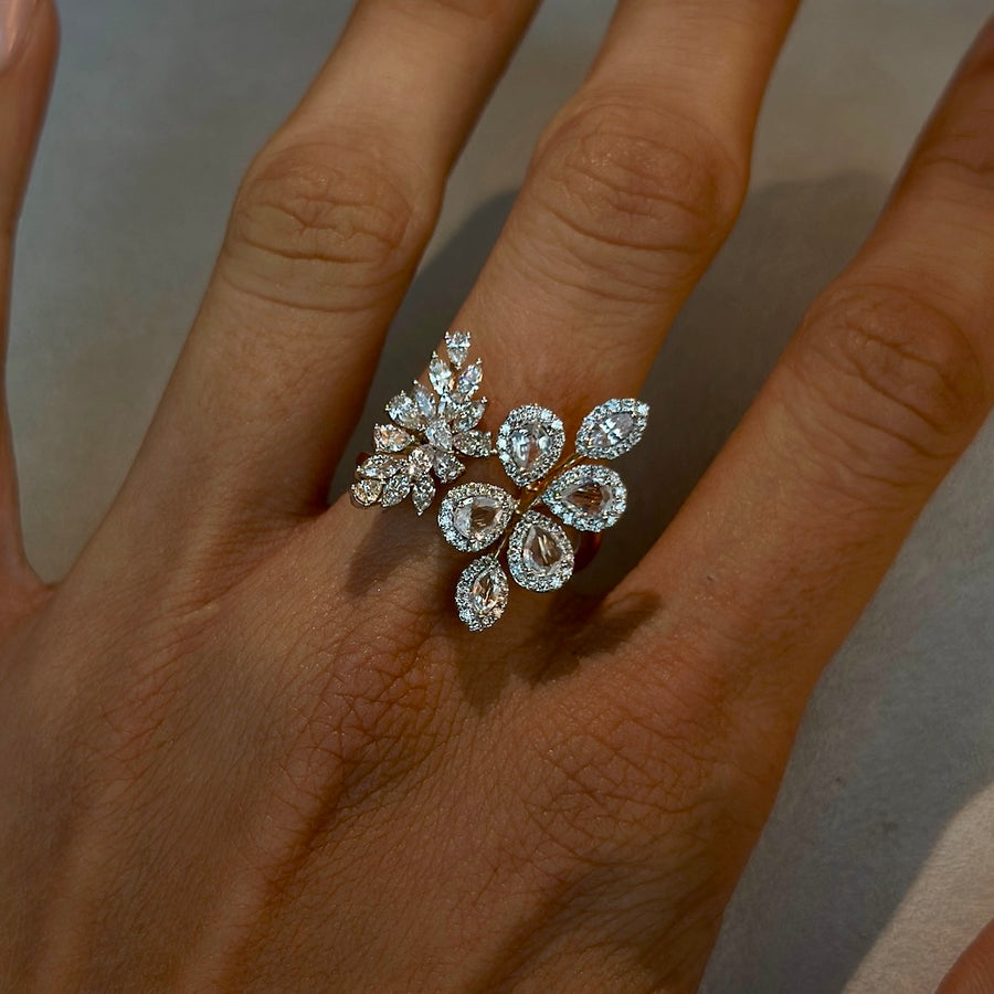Elara White Sapphires Diamond Ring - Psylish