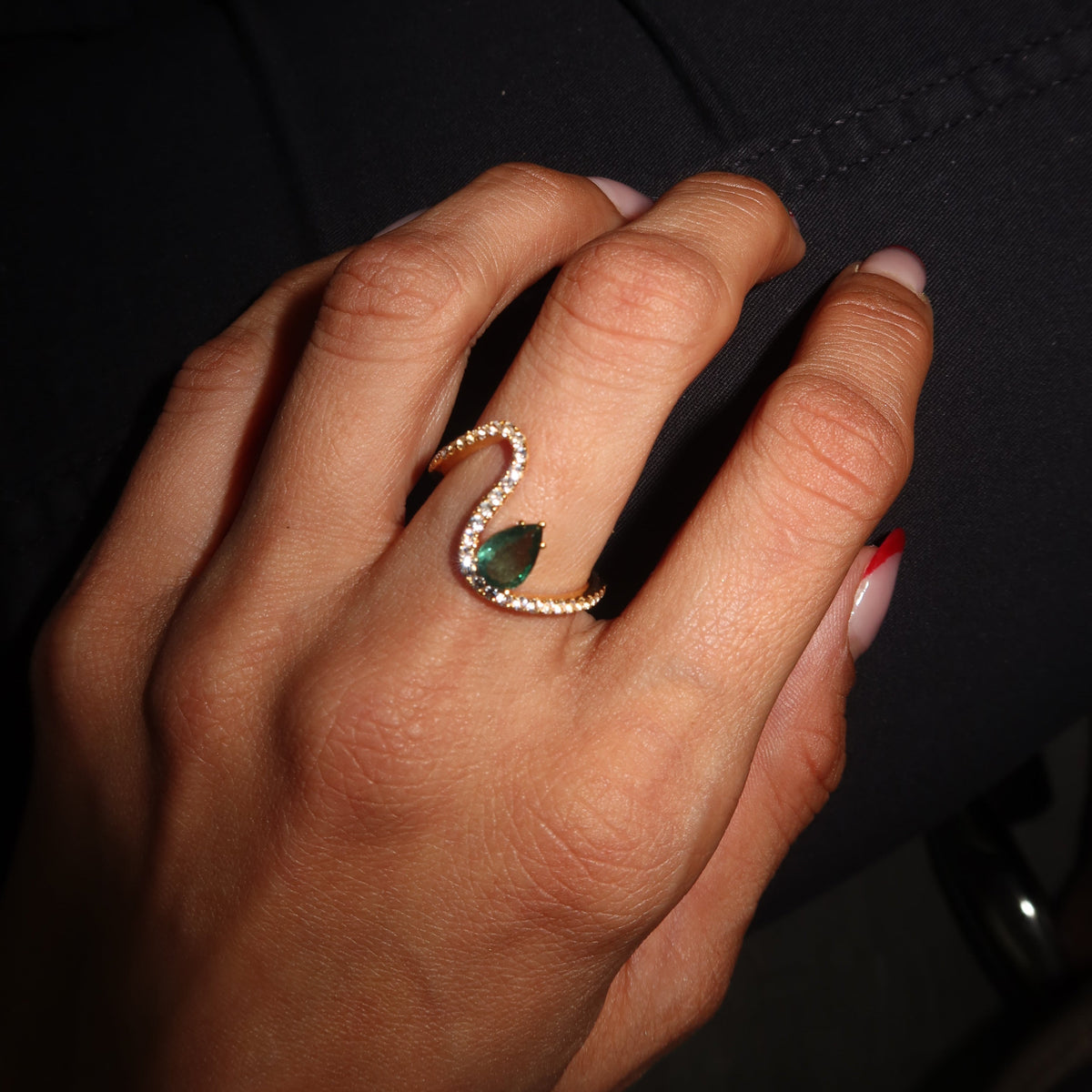 Feyre Emerald Ring - Psylish