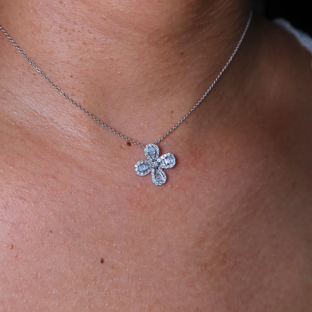 Fiorel Yellow Gold Necklace - Psylish