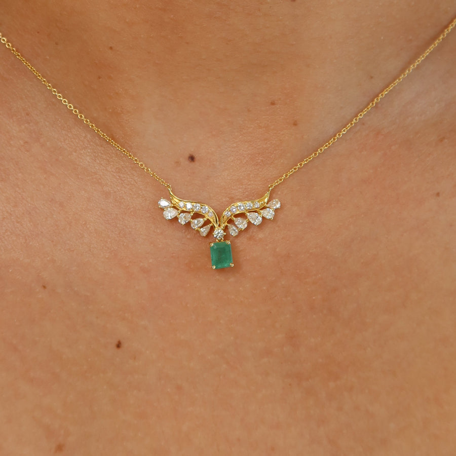 Holly Emerald Necklace - Psylish