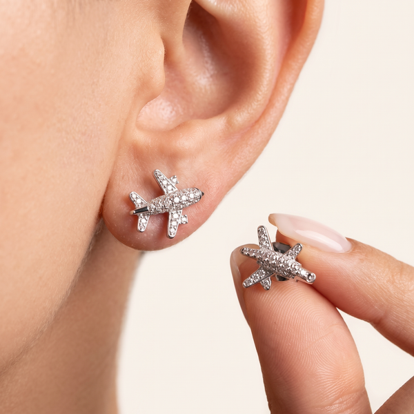 Jetsetter White Sapphire Stud Earrings White Gold