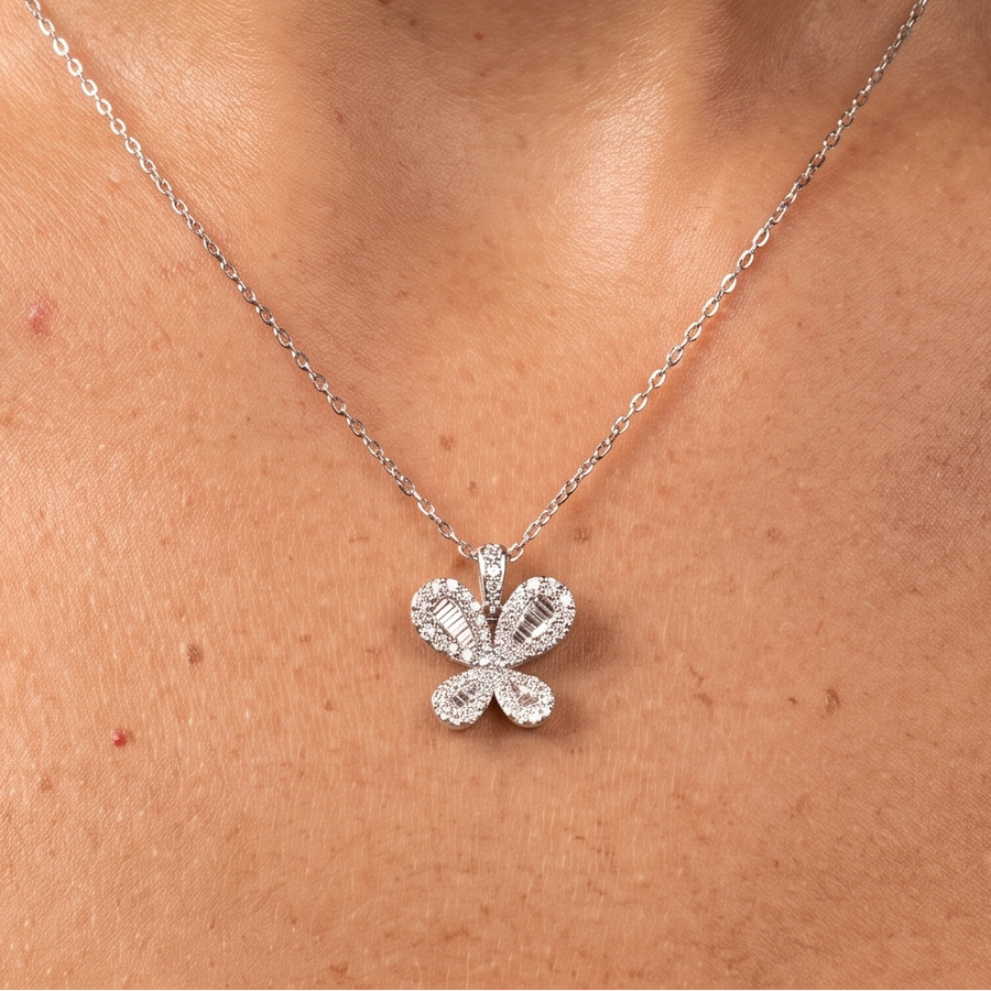 Nabi Butterfly Diamond Necklace Close UP