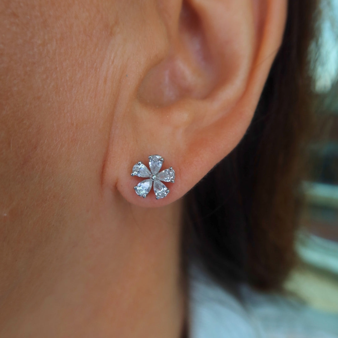 Anne Fleur Diamond Earrings - Psylish