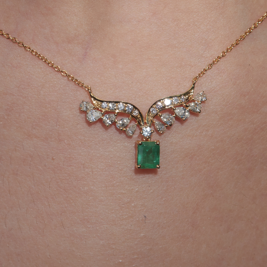 Holly Emerald Necklace - Psylish
