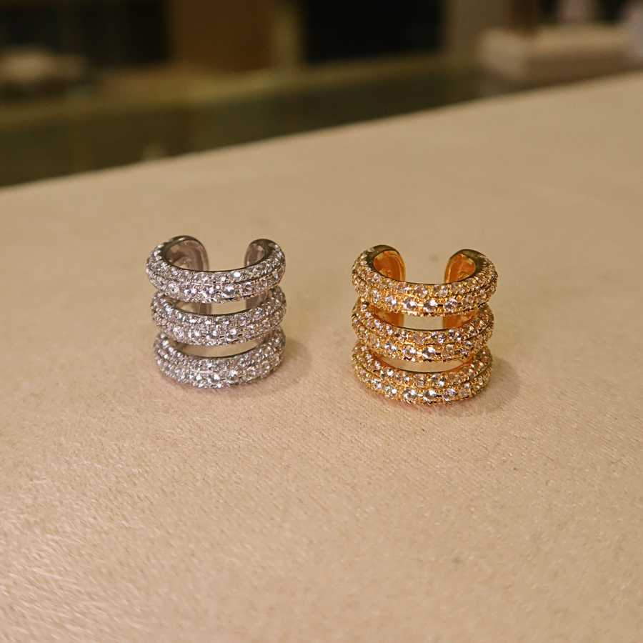 Trian White Sapphire Ear Cuff - Psylish