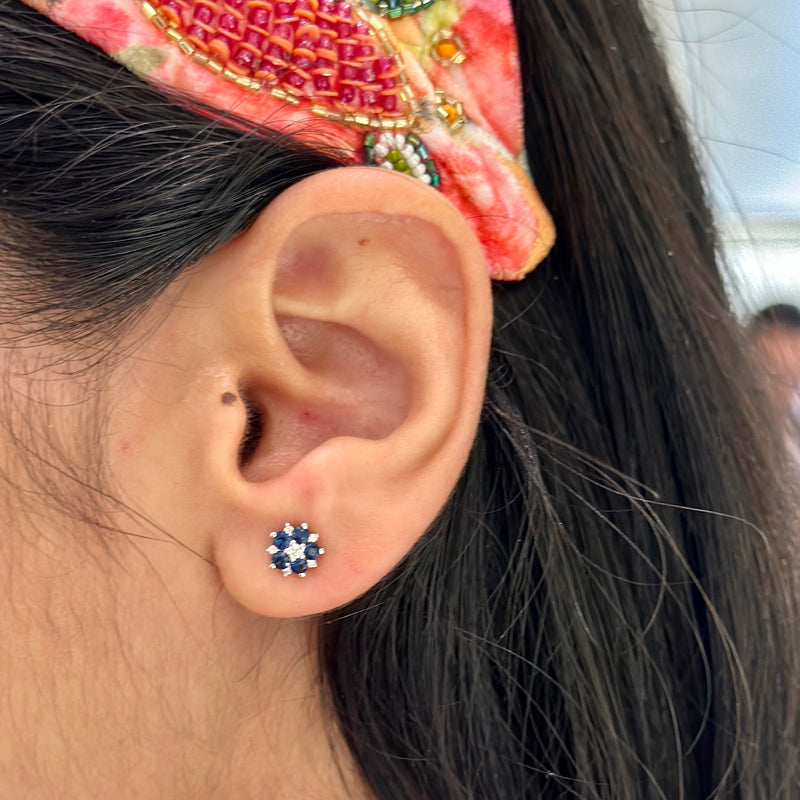 Beth Stud Earrings - Psylish